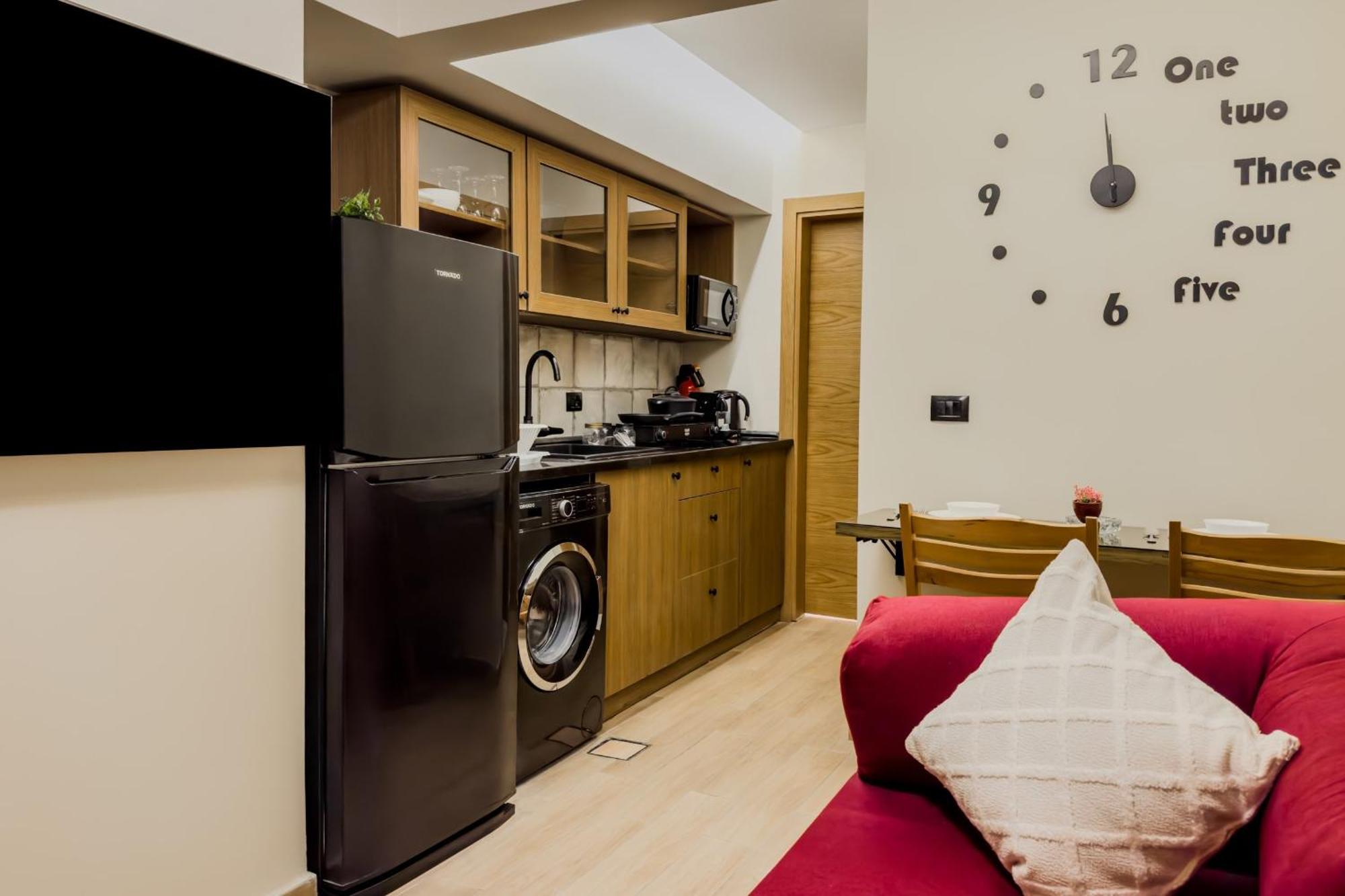 The 1bdr Placid Pod W Jacuzzi 5min To Cai Airport Apartment *