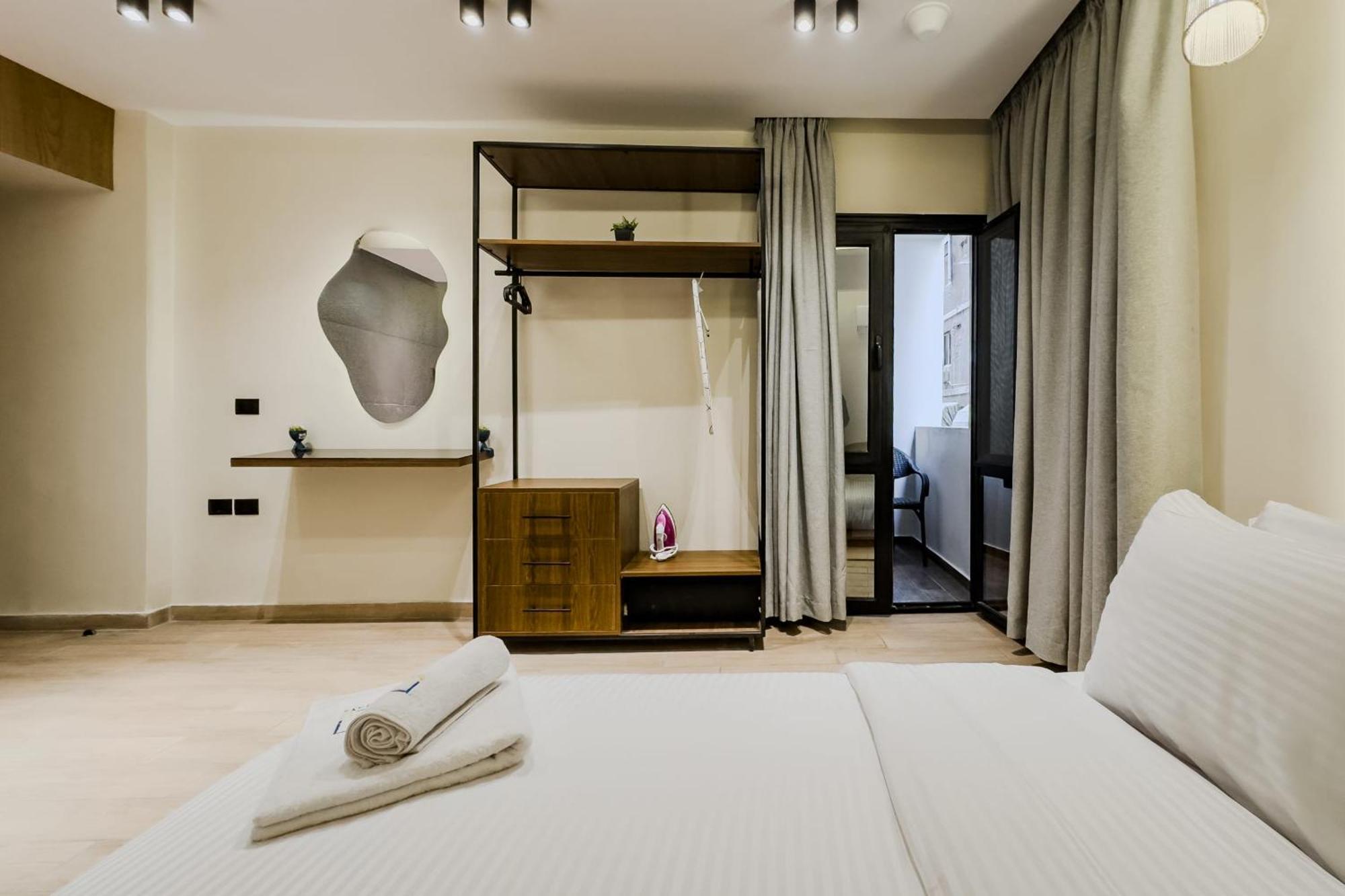 Apartment The 1bdr Placid Pod W Jacuzzi 5min To Cai Airport Cairo